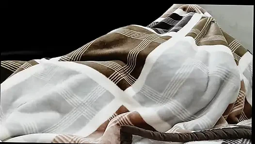 Мачеха делит постель с пасыном