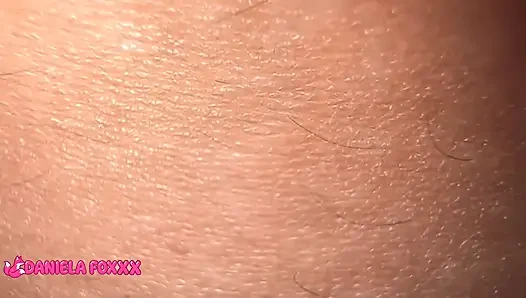 Yakalanmam diye çok ses çıkarmadan mastürbasyon yaptım.