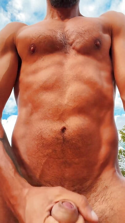 Heat Wave Jerk off at the Back