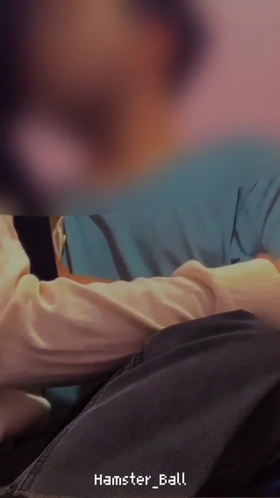 Momen menawan dari "pacar sange berhijab dengan kontol besar"