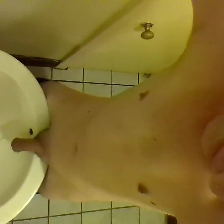 Precumming, Flatulence and Peeing in a Sink