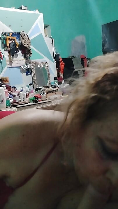 Ibu-ibu yang kaya raya