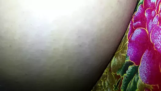 Çok seksi Sima Sarkar'ın büyük götü, Gulshan, Dakka'da harika bir sikiş videosu.