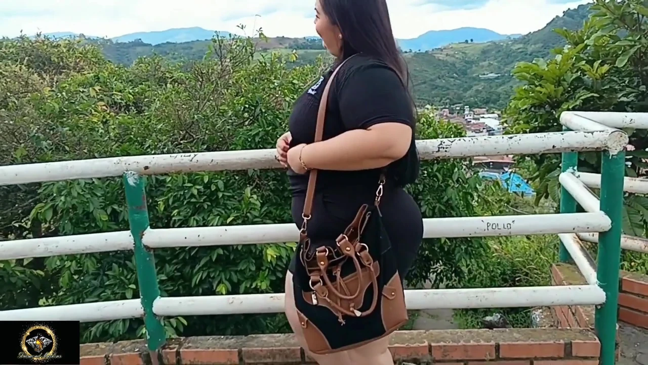 My Stepniece Waits for Me at the Lookout to Fuck Me