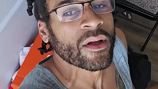 Çok seksi ve boşalmak için çaresiz