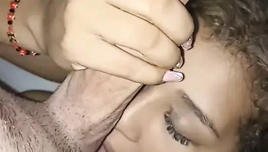 Würdest du diese brünette mit dicken titten ficken, vereinigte staaten