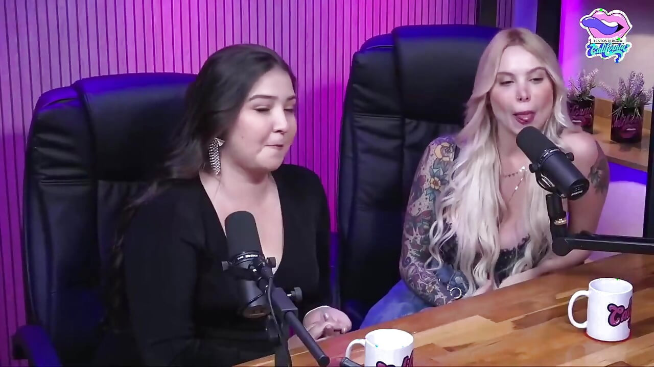 Podcast Caliente Con Gi Genesini Y Flora Favaretto