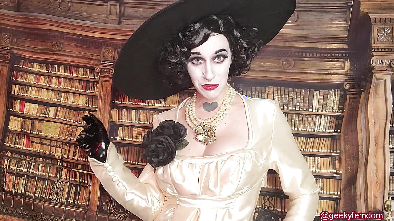 Lady Dimitrescu World Wide JOI