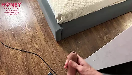 MY STEPSISTER IS A WEBCAM MODEL! I caught her on a stream. She begged me to fuck her for my silense