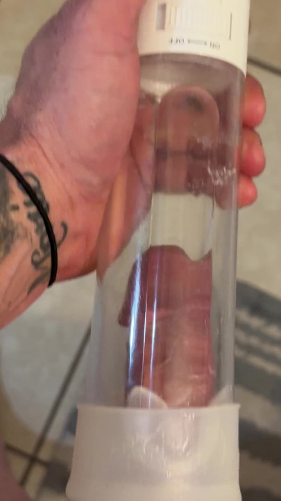 Penis pompalıyor