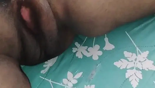 Hiyunamei любит сушить свое тело