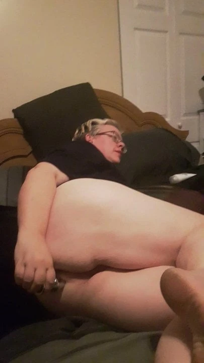 Mrs Dragon and an Anal Plug