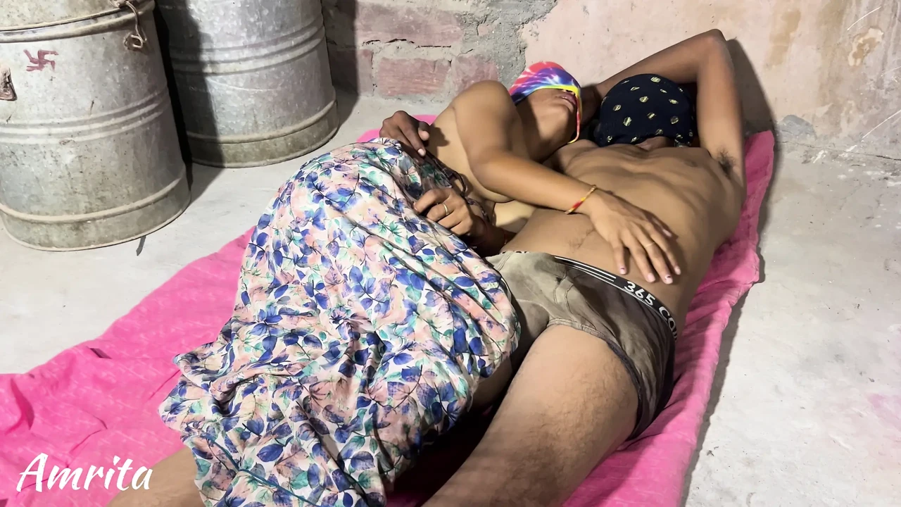 Amrita ki gaad mari.