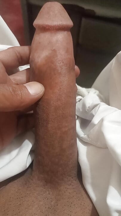 a sincere person, whether it is a woman, a girl, a shemale or a boy, and if he wants to have a relationship with my cock wi