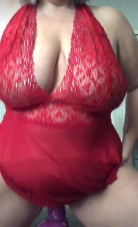 Dildo Fucking her pussy