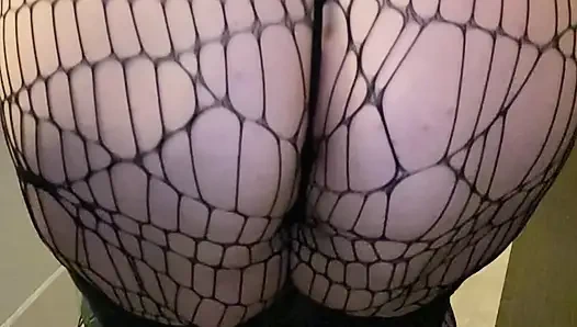 PAWg mit netzstrümpfen twerking für dein abspritzen