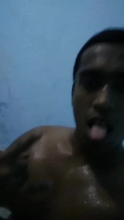 Desi bhabhi threesome choot ki aag bhuja di