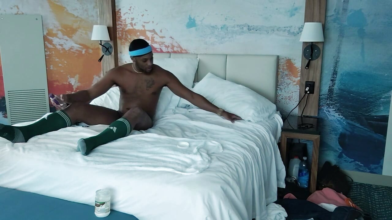 Client Gets Fucked by Masseur...