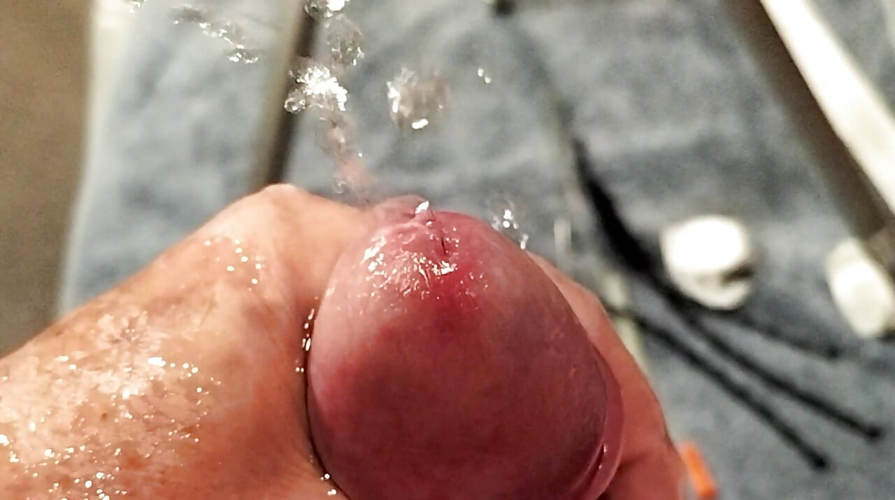 Lil Will Shorts - Water Bubbler Pissing