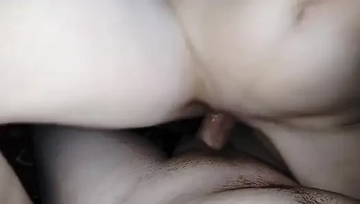 Nacht-creampie für meine stiefschwester, sie liebt es, mein sperma in ihr zu fühlen