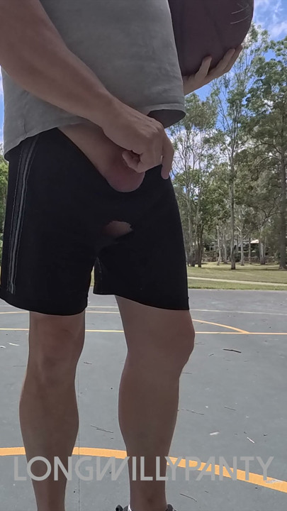 Straight guy hanging out his uncut cock at the public space.