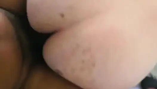 Oregon iri güzel kadın sikişiyor