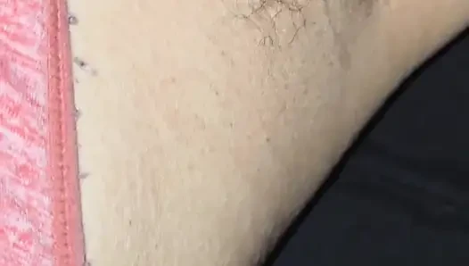 Melove Showing her Hairy Armpits and her...