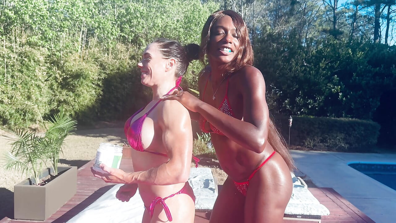 Paris Love Vs Vanessa Arizona Includes a Bonus Punishment Round