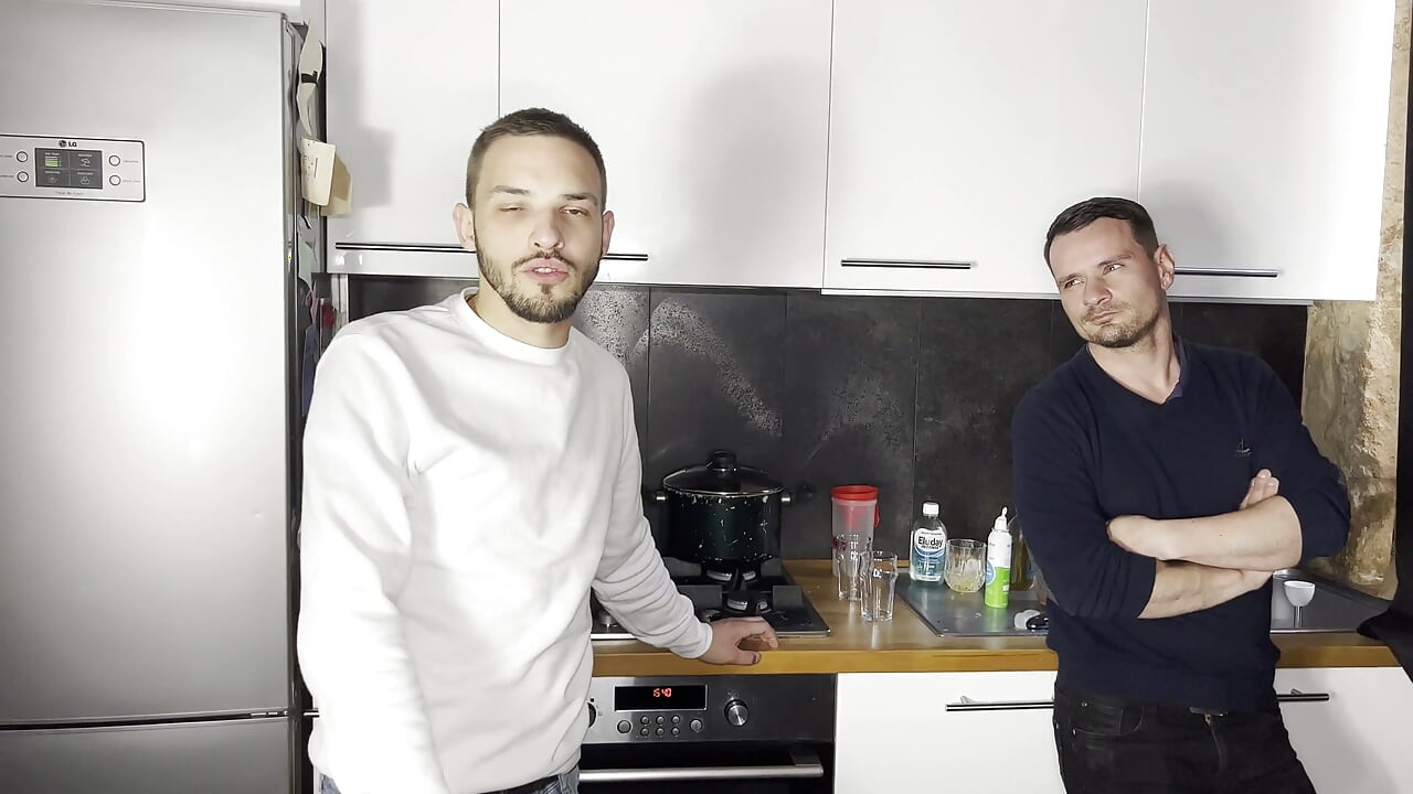 french slut fucked raw by the twink Kevin Ass