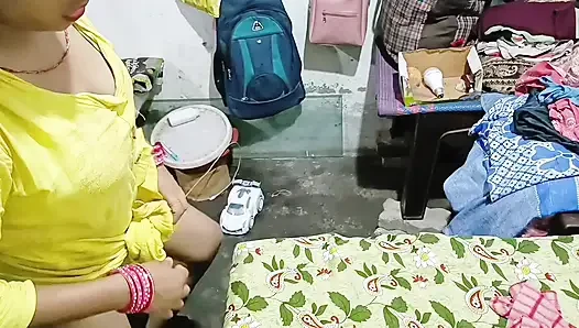Stepsister hit ass, sucked his cock from brother's cock and sucked water from his cock Hindi audio