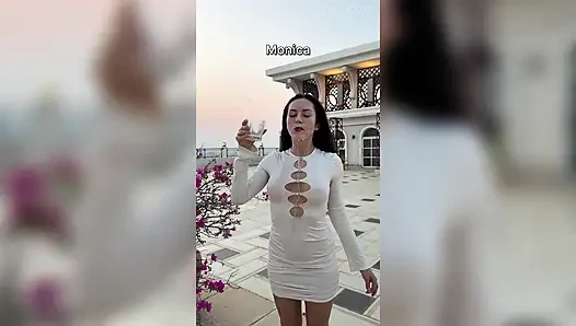 Засвет Киски На Улице, Писанье В Стекло, Слюна, Ahegao, Фейковая Сперма На Мои Сиськи И Тело