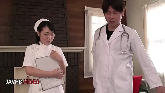 Ui kinari: pengalaman nyepong kontol suster asia yang penuh gairah