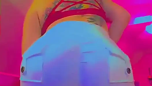 Ich denke, es ist Zeit für Dich, sich zurücklehnen und club-Sachen zu entspannen