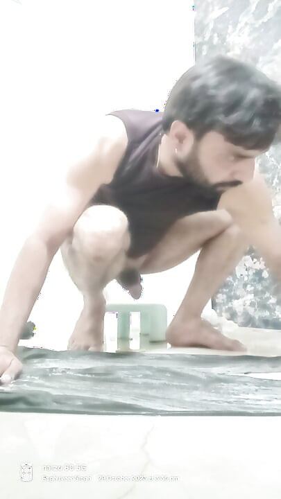 Indijski Rajasthani Boy Show Masterbation and Sucking Penis