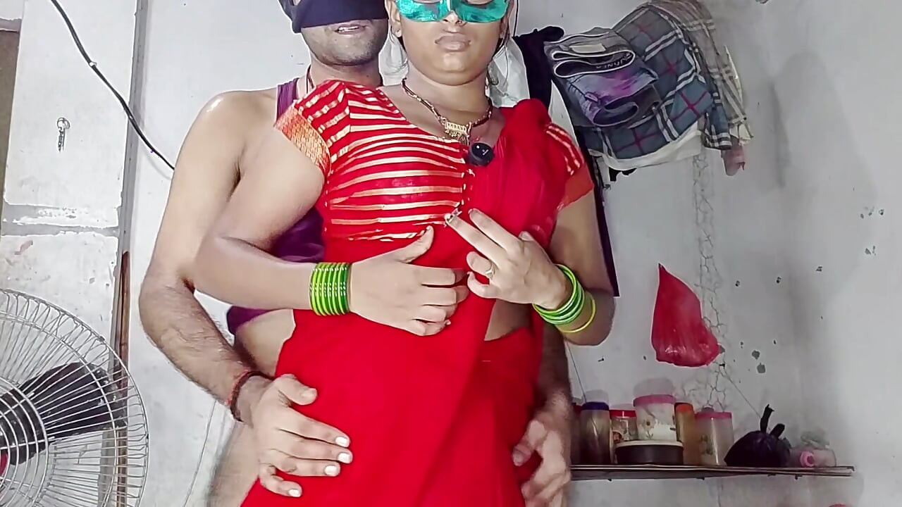 For the first time, land pe cover laga ke bhabhi ki chudai kiya dewar ke land se khaar ho kar in Hindi audio