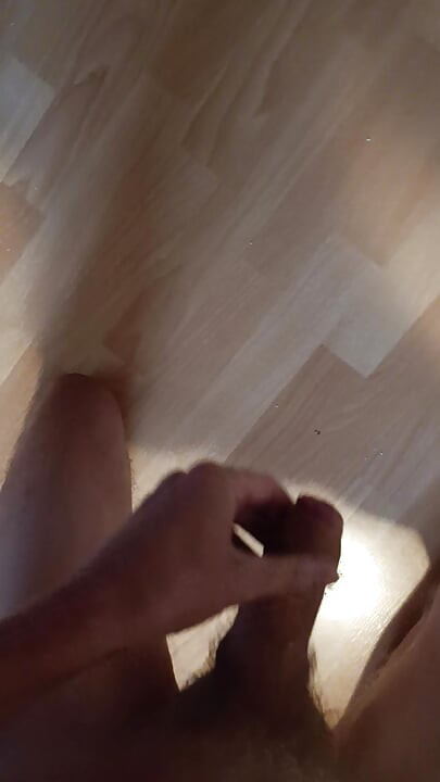 Big cum in floor