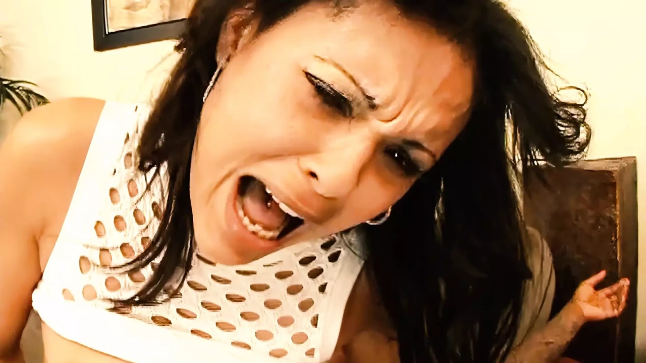 Sunshine Black Has Her Throat and Pussy Stretched to New Dimensions