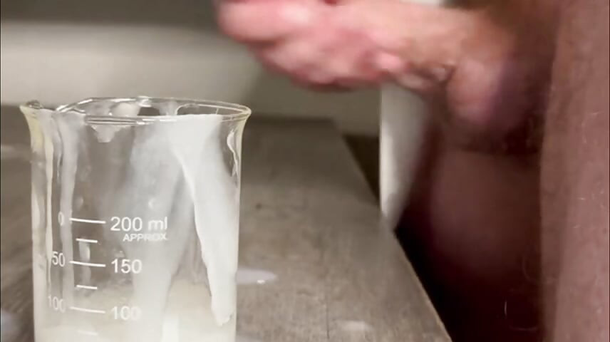 big cock cumshot handjob straight