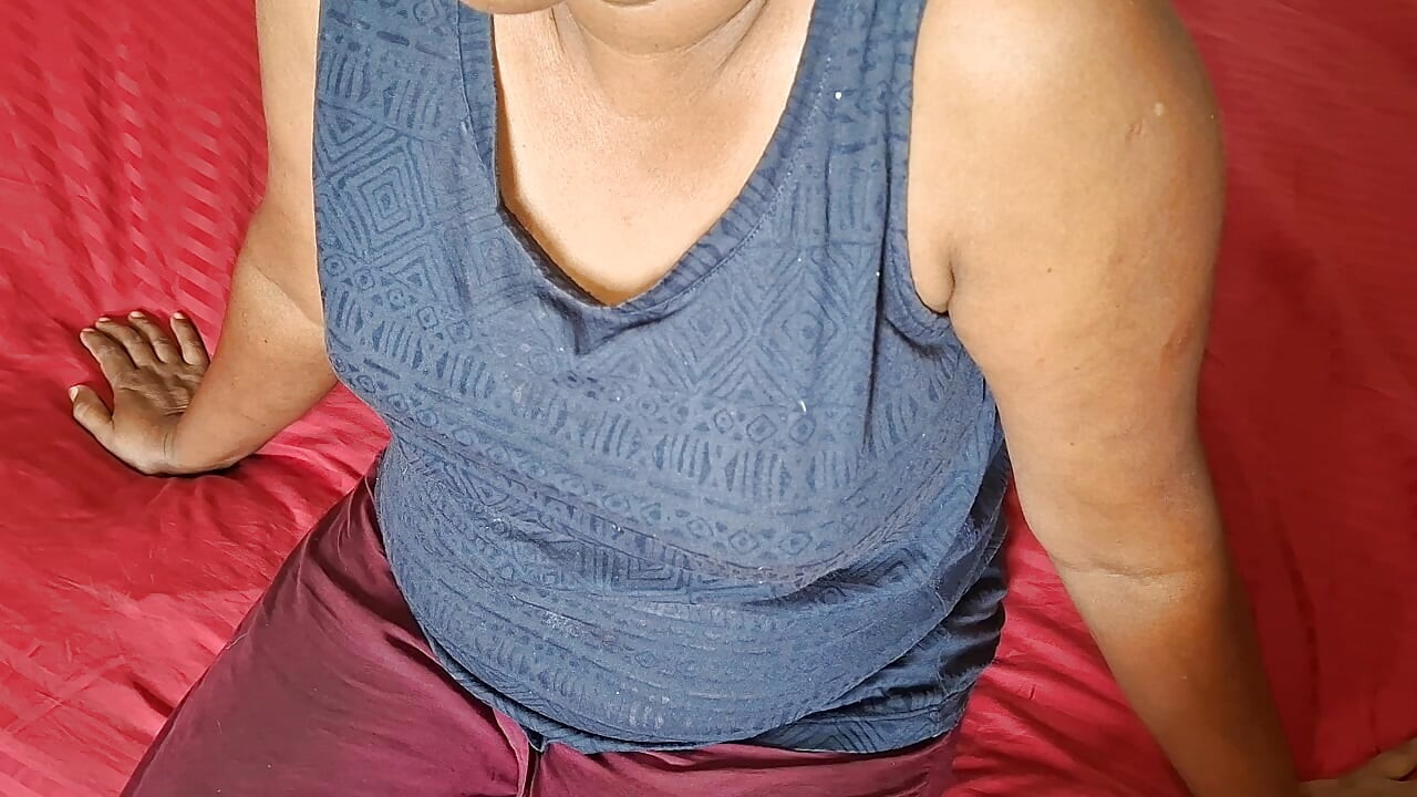Azijska milf maćeha tako horney viralni video