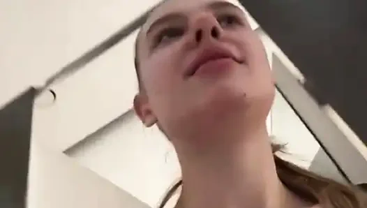 Jucielussie herkesin içinde aşırı sikişiyor