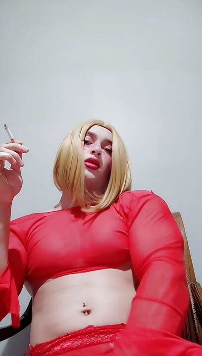passive Banu pink smoking fetish 2