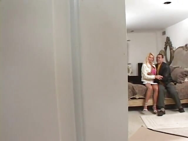 Hot sweet MILF bend doggystyle as her ass gets nailed
