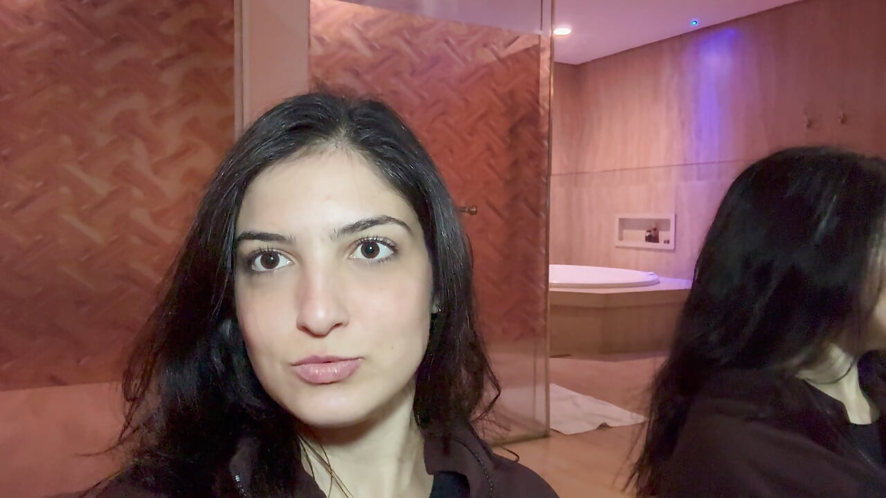 AZGıN ORTA YAŞLı SEKSI KADıN RANDEVUDA JINEKOLOGUNU AZDıRıYOR