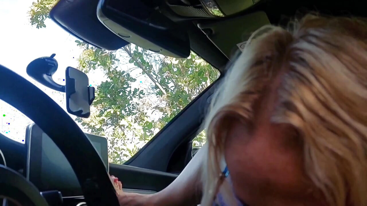 Amateur Blonde Mature Wife Enjoys Sex After Walking