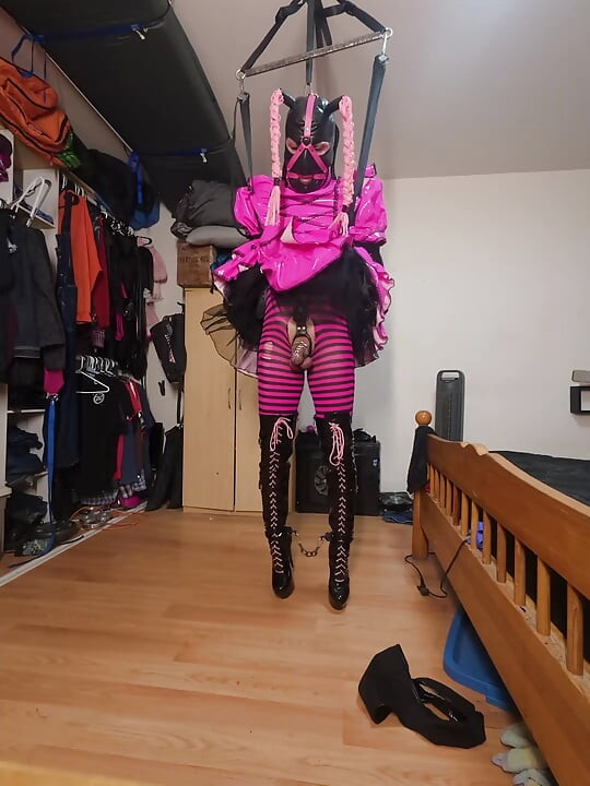 Sissy Maids Strap Self Bondage