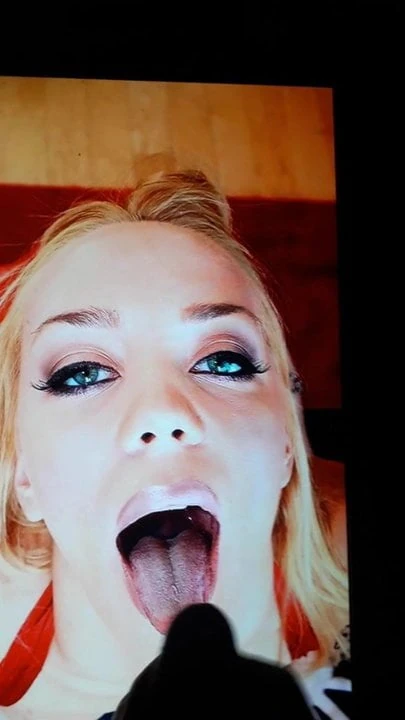 Cum tribute Annette Schwarz