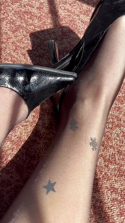 Cute heels in sexy stockings