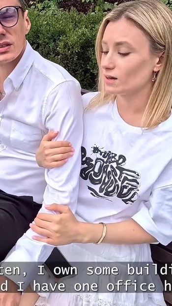 HUNT4K. Stranger has a surprise for a couple | Clip 1