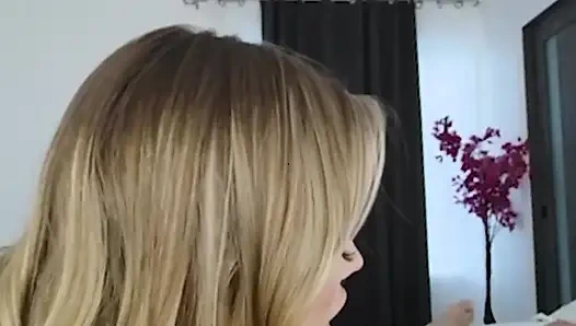 Badoinkvr - anna claire clouds akan nyepong kontolmu sampai ke cloud nine bagian 1