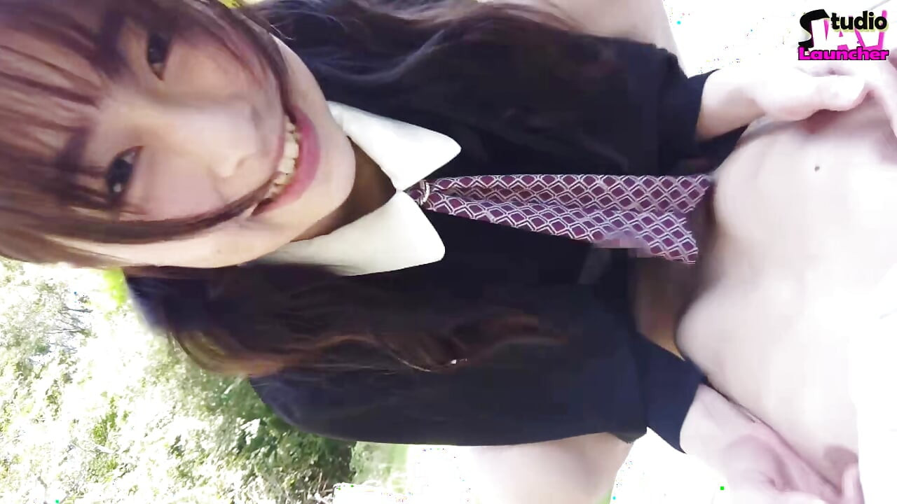 Office Heat - una musa de estilo recluta mezcla su dulce voz con una audaz bebida al aire libre - capítulo 2